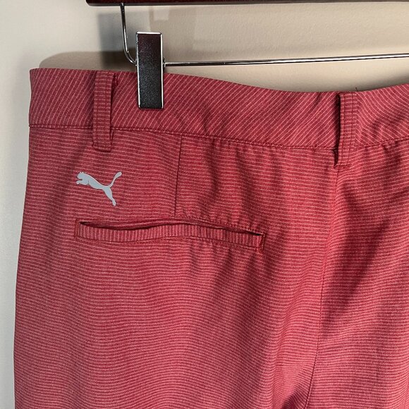 Puma Golf Men's red and white detailed flat front shorts 36 10" inseam - Picture 1 of 5